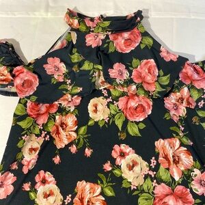 NY Invasion Women’s blouse